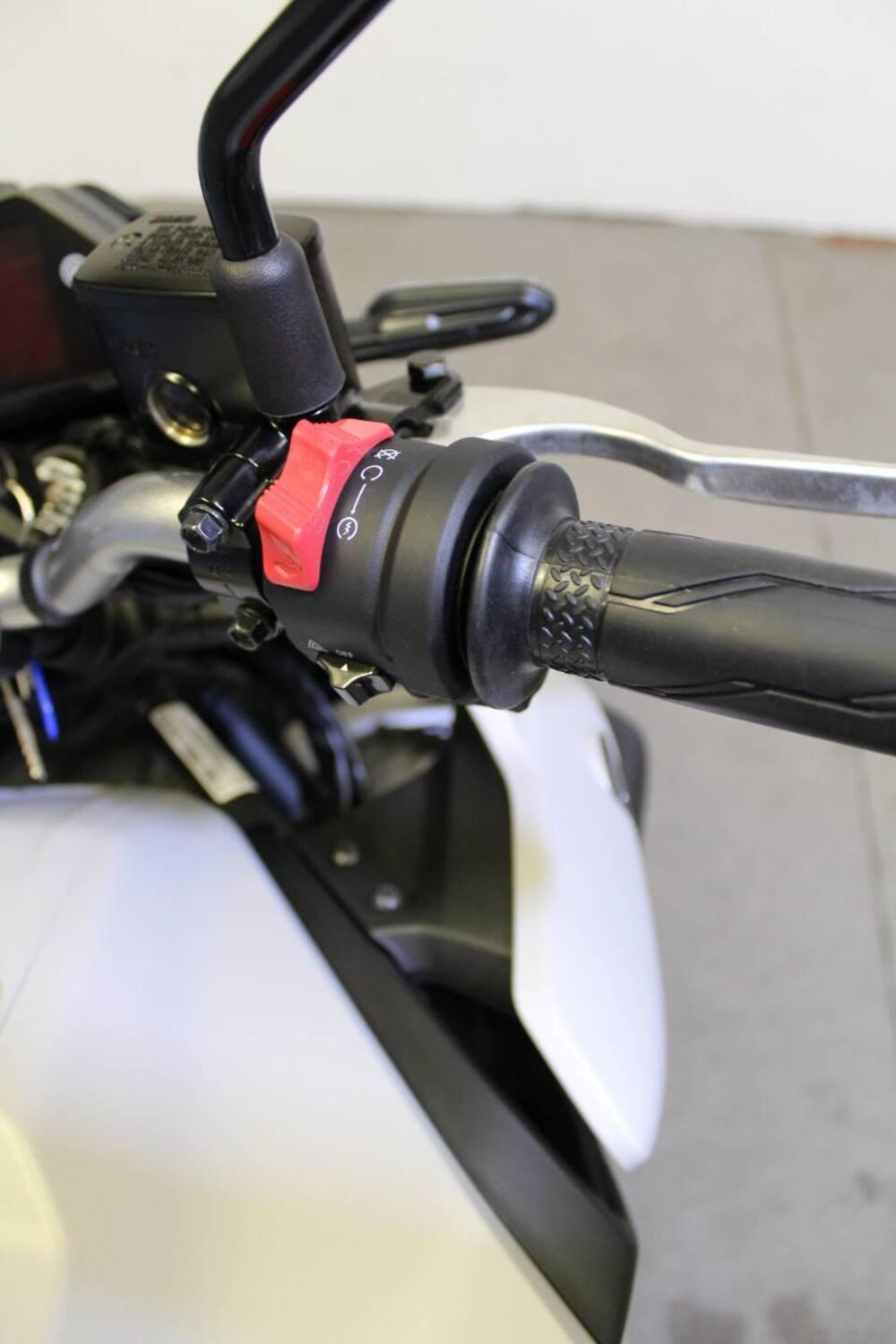 Yamaha MT-03 (2022 - 24) (11)