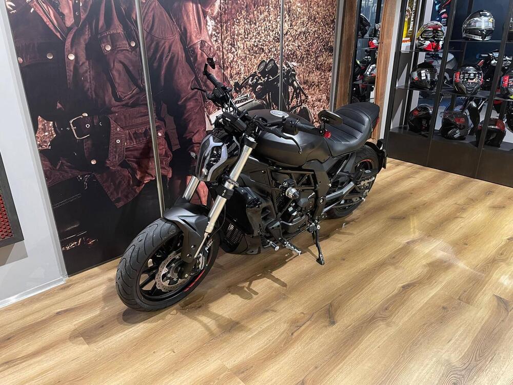 Benelli 502 C (2019 - 20) (3)