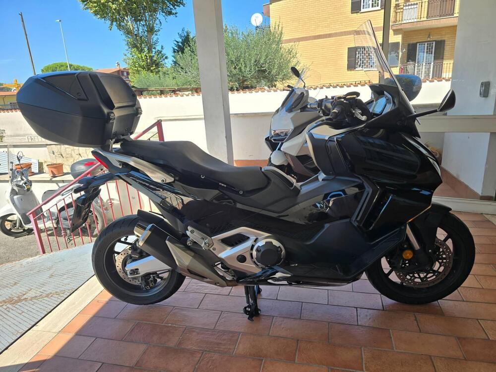 Honda Forza 750 DCT Urban (2021 - 24) (4)