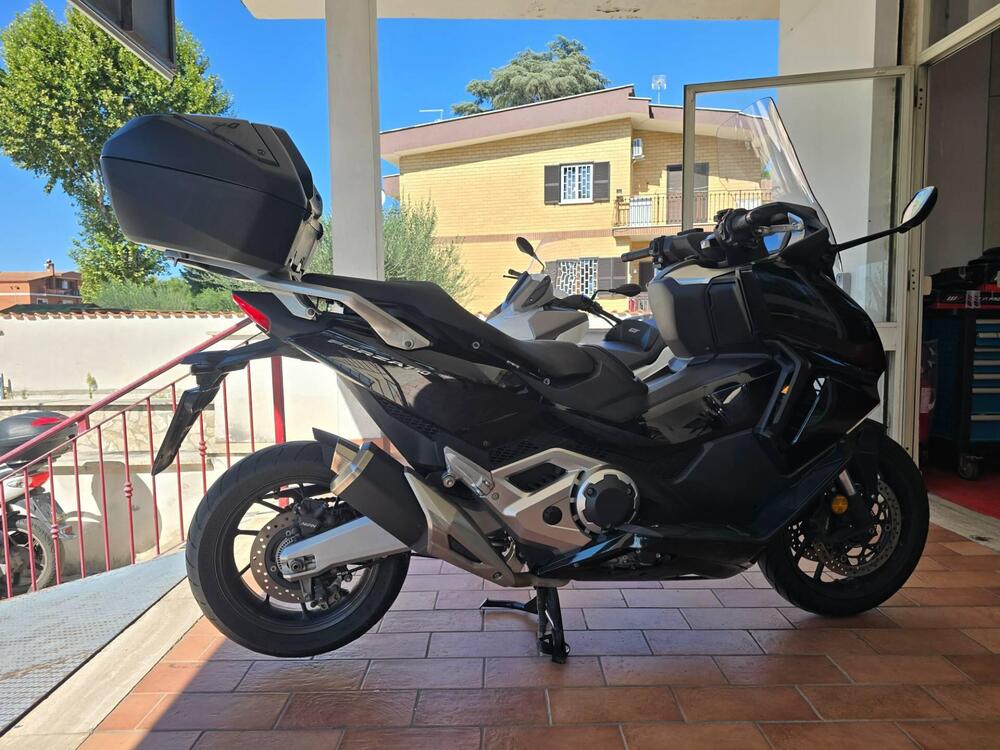 Honda Forza 750 DCT Urban (2021 - 24) (11)
