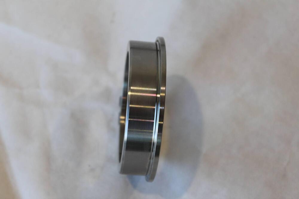 BUSSOLA PORTA CUSCINETTO RIF. 066049240 NOSTRI COMPONENTI (3)