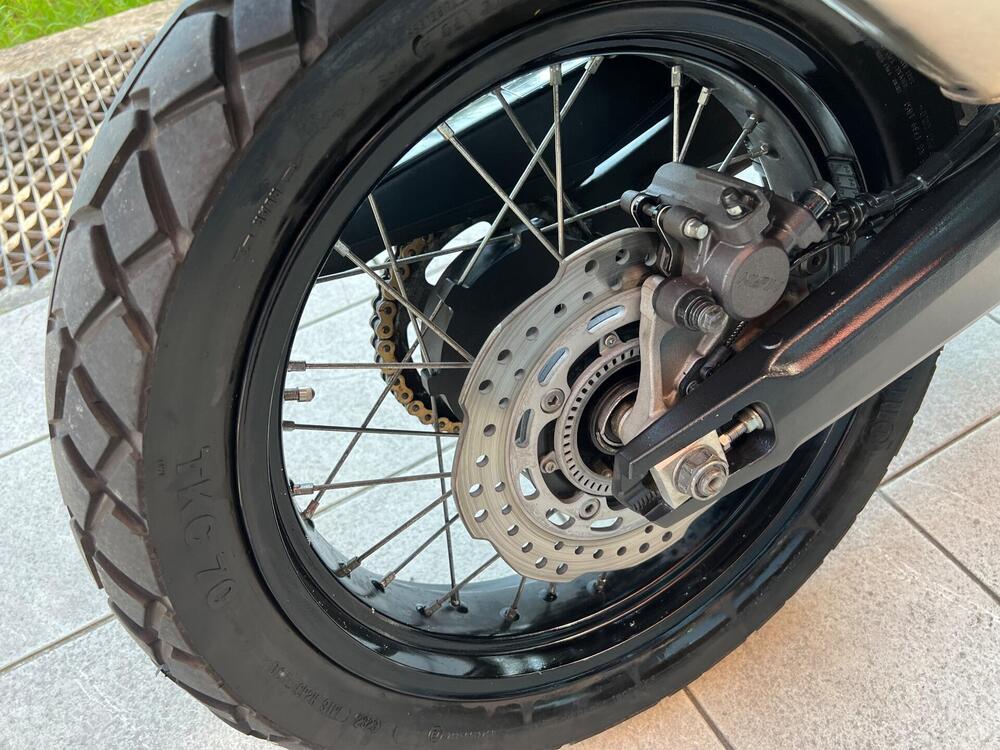 Honda Africa Twin CRF 1000L (2016 - 17) (17)