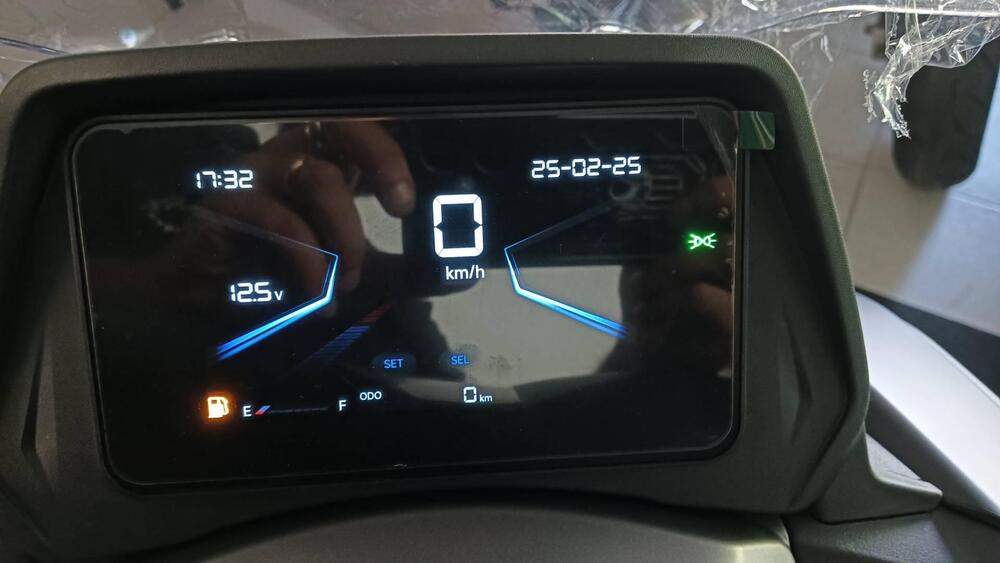 Kl Brera 125+ (2025) (7)