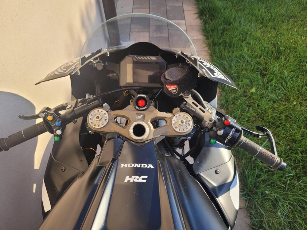 Honda CBR 1000 RR Fireblade SP (2017 - 19) (16)