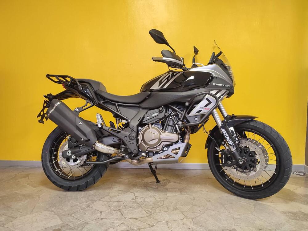 QJ Motor SRT 600 SX (2024 - 26) (3)