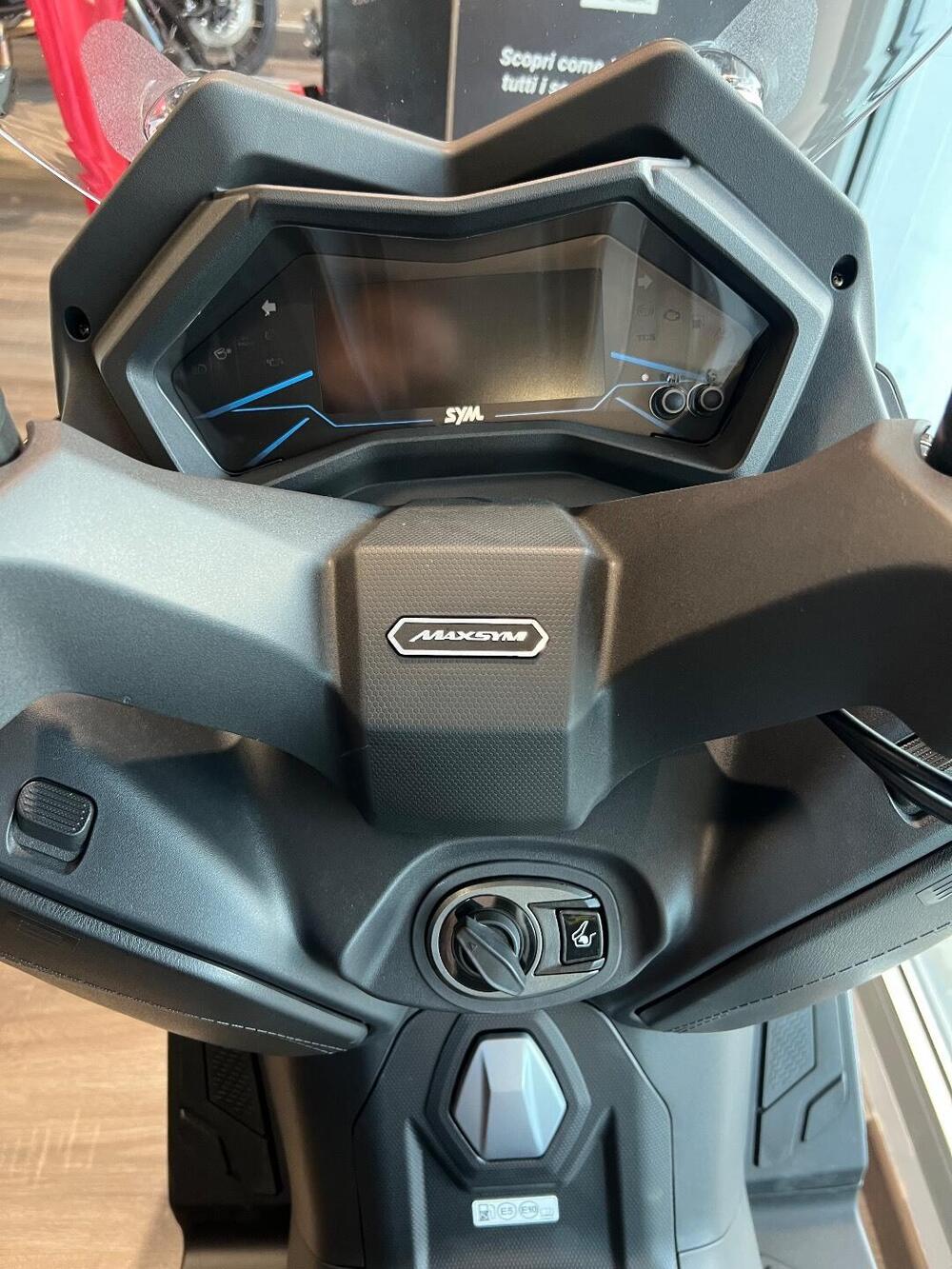 Sym Maxsym 400 GT (2024 - 25) (4)