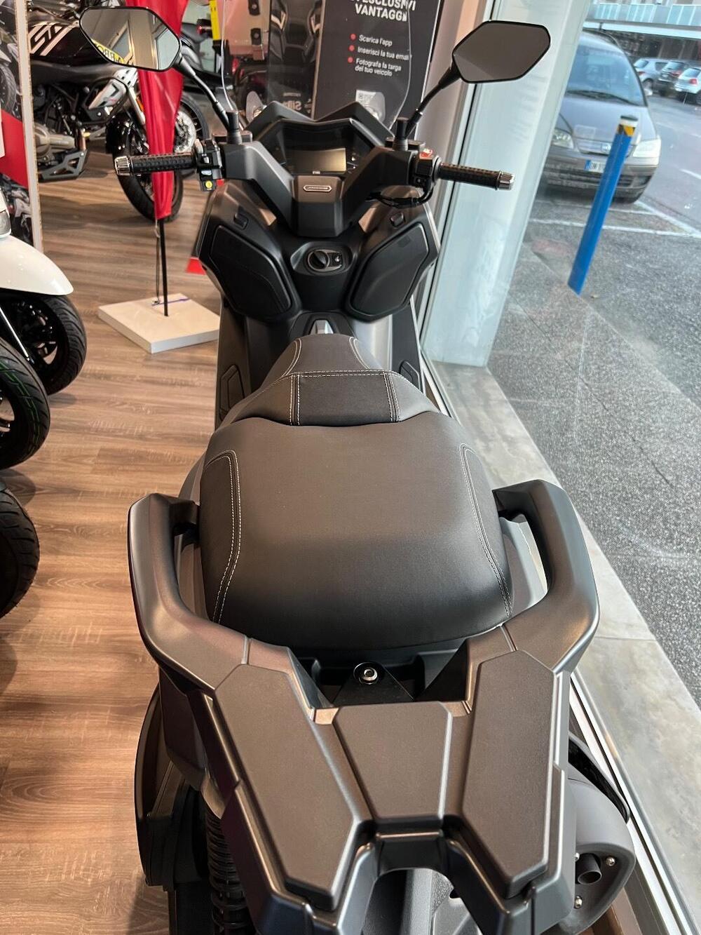 Sym Maxsym 400 GT (2024 - 25) (6)