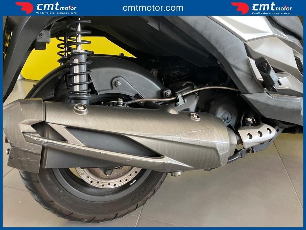 Kawasaki J 300 ABS (2014 - 16) (9)