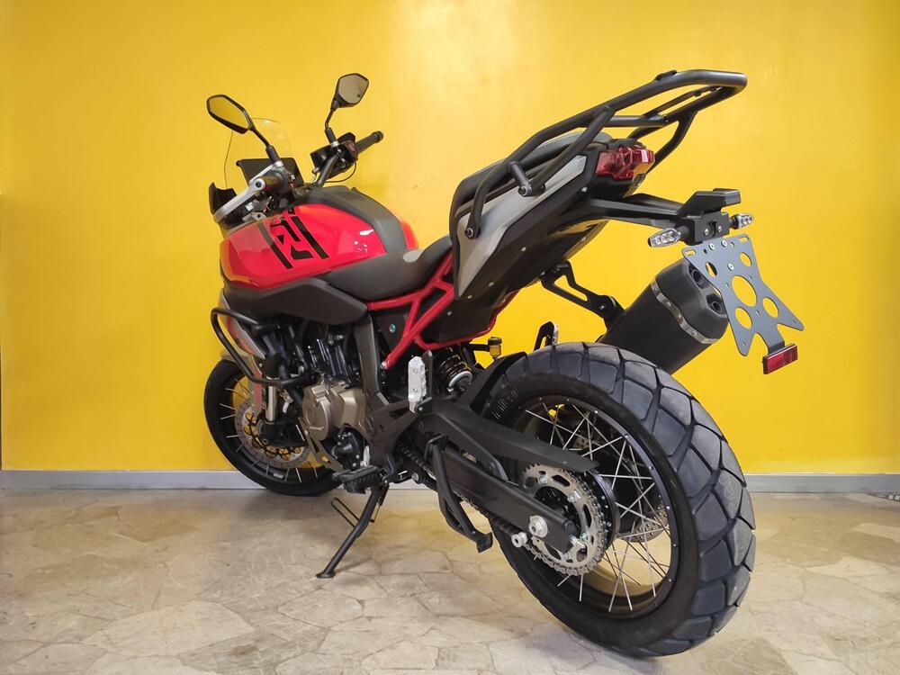 QJ Motor SRT 600 SX (2024 - 26) (4)