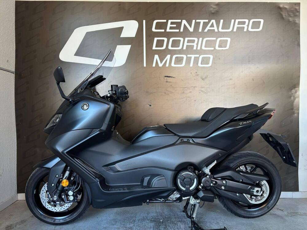 Yamaha T-Max 560 (2022 - 24) (2)
