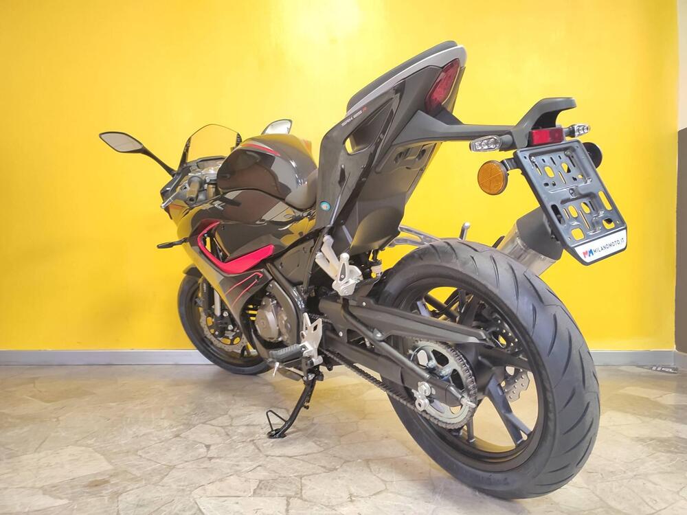 QJ Motor SRK 125 R (2025 - 26) (4)