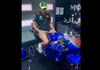 MotoGP 2025. Valentino Rossi sulla Yamaha V4, ma non converrebbe a tutti che tu la provassi?