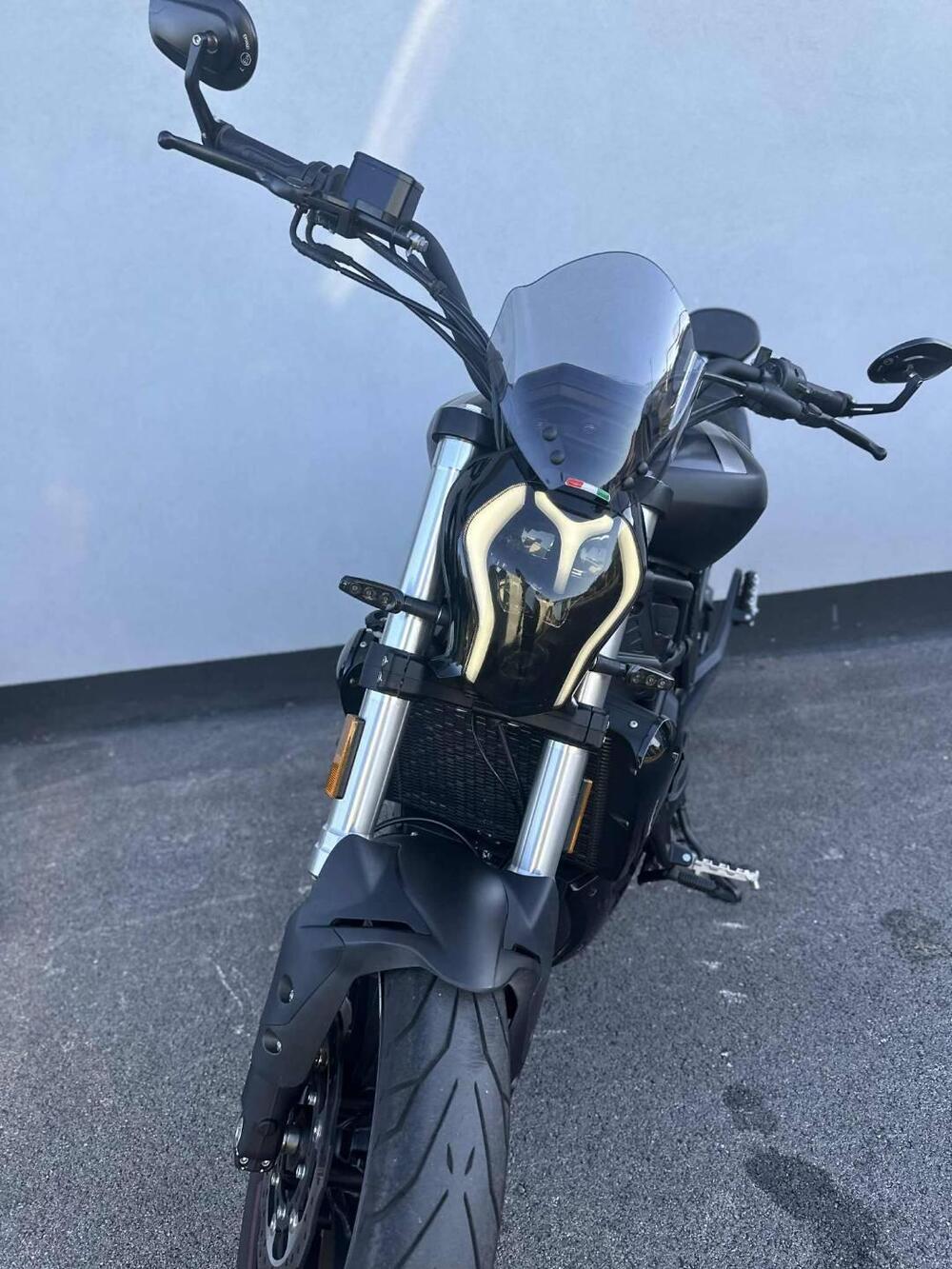 Benelli 502 C (2021 - 25) (3)