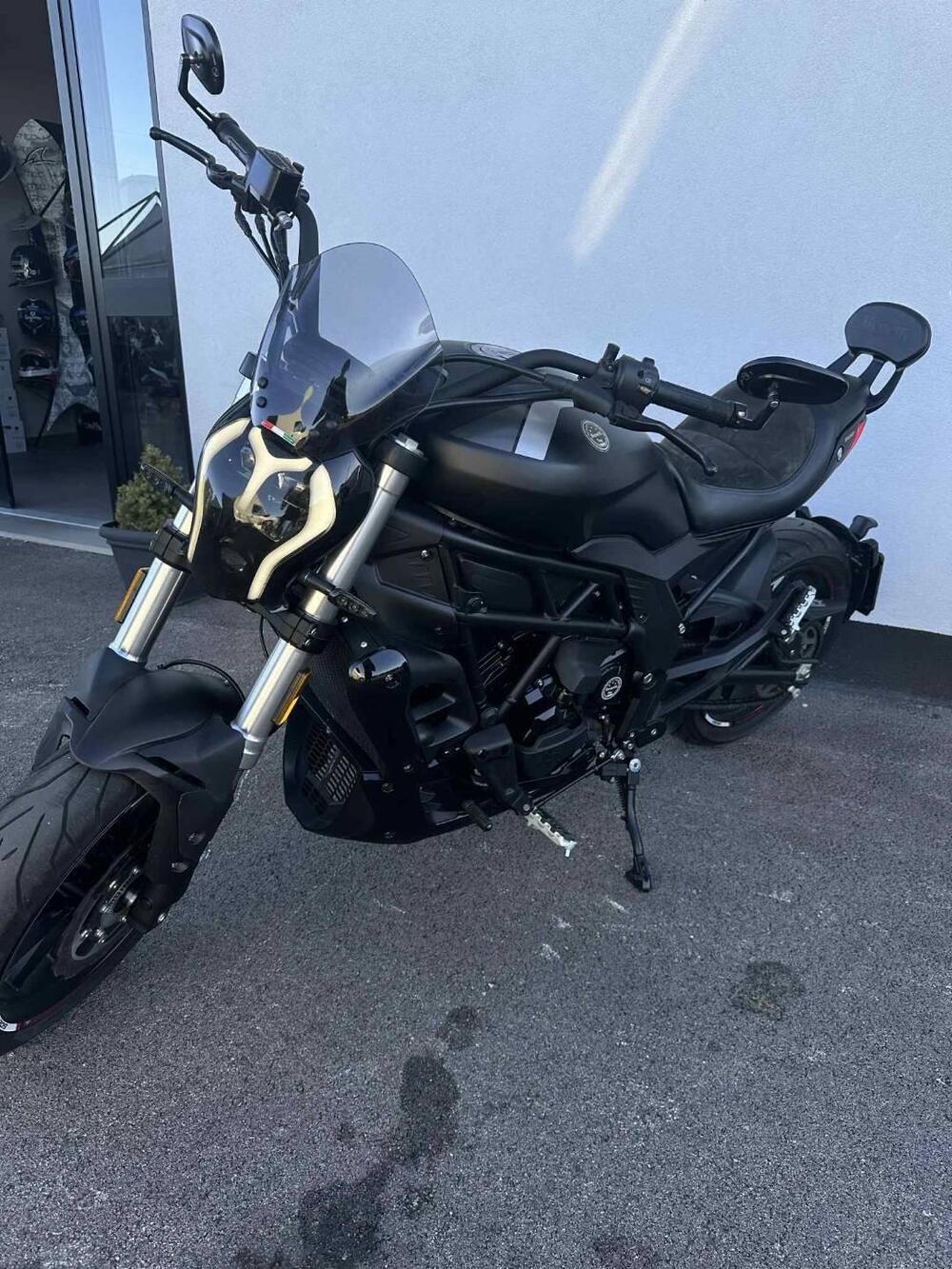 Benelli 502 C (2021 - 25) (2)