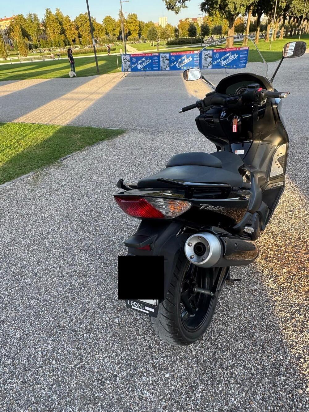 Yamaha T-Max 500 (2008 - 12) (7)