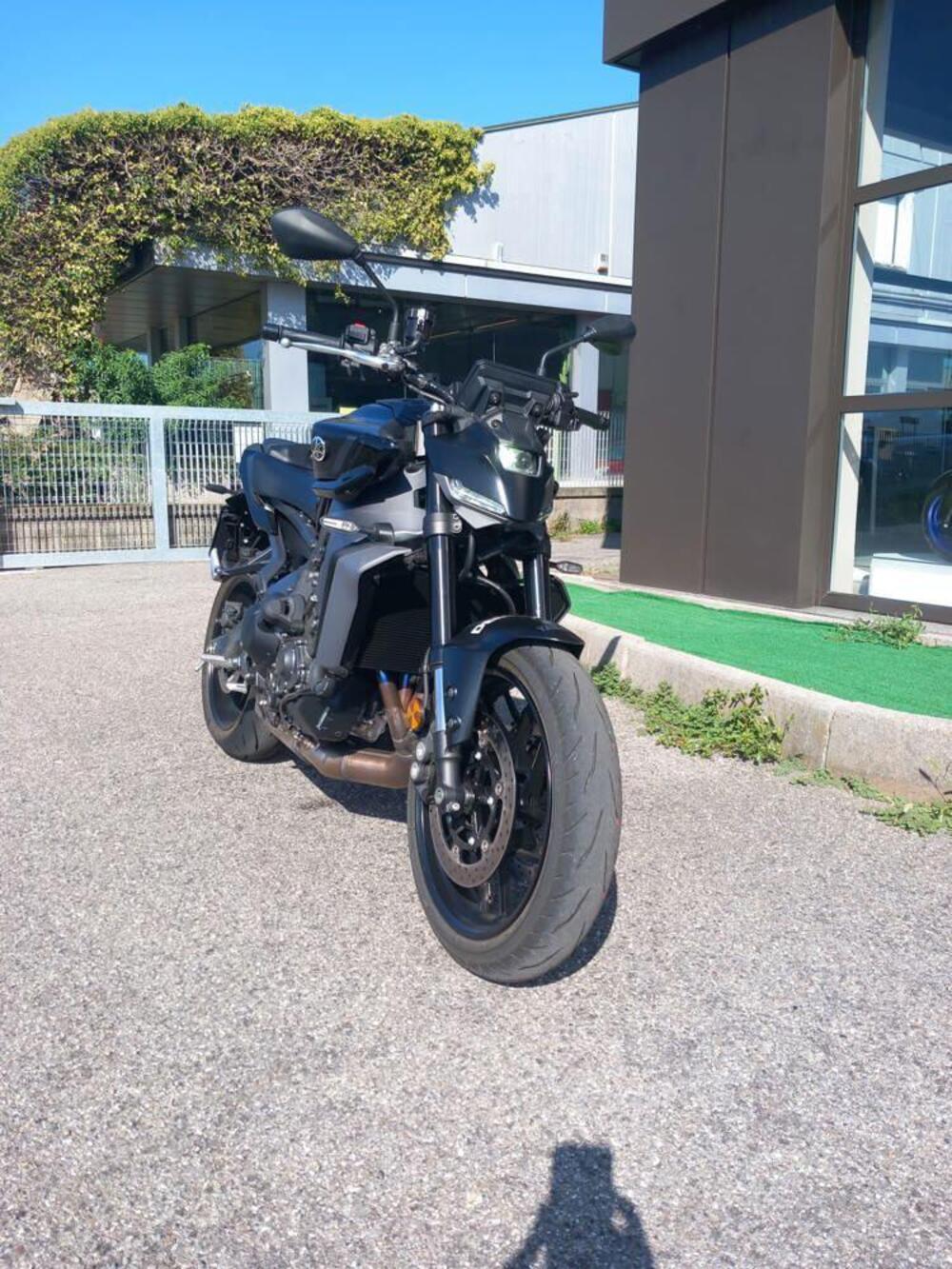 Yamaha MT-09 Y-AMT (2024 - 26) (5)