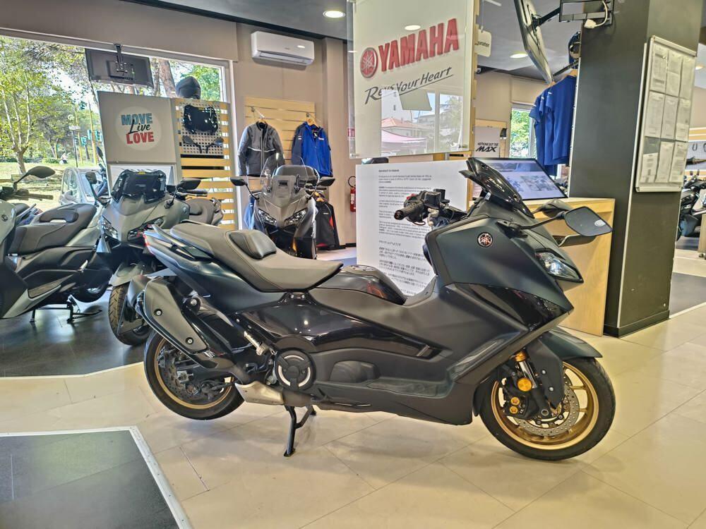 Yamaha T-Max 560 Tech Max (2022 - 24) (7)