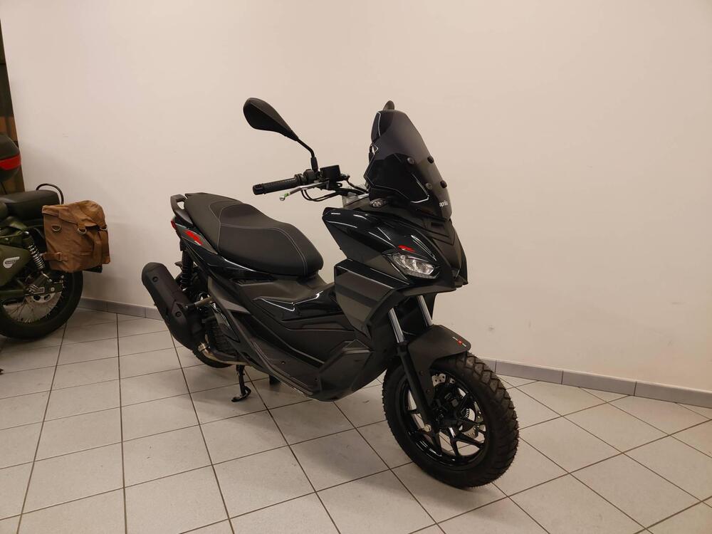 Aprilia SR GT 200 (2025 - 26) (2)