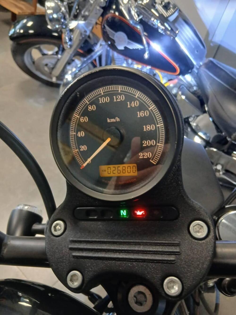 Harley-Davidson 883 R (2008 - 16) - XL 883R (7)