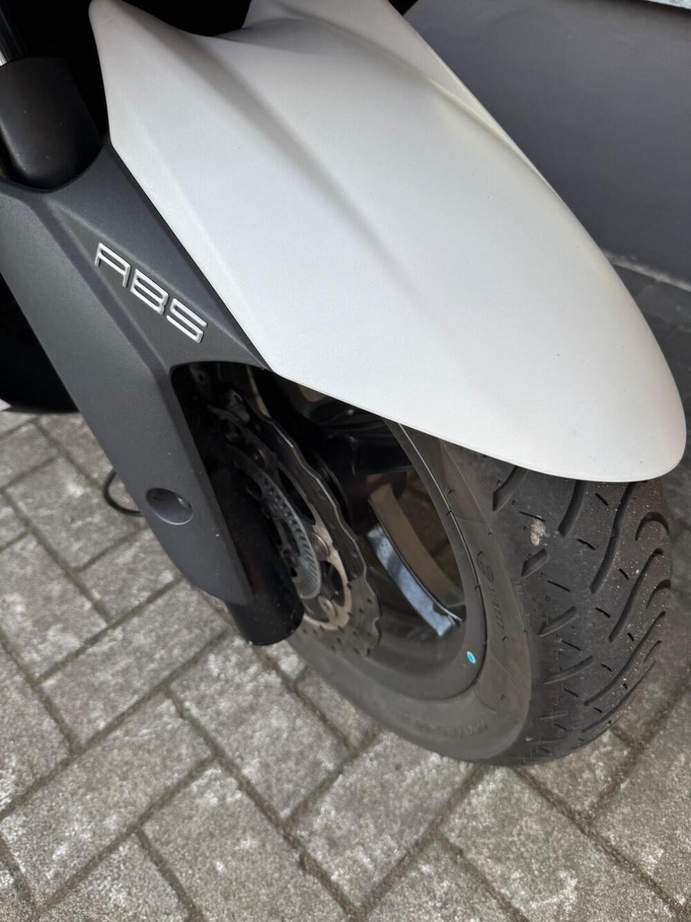 Kymco Downtown 350i ABS (2015 - 17) (4)