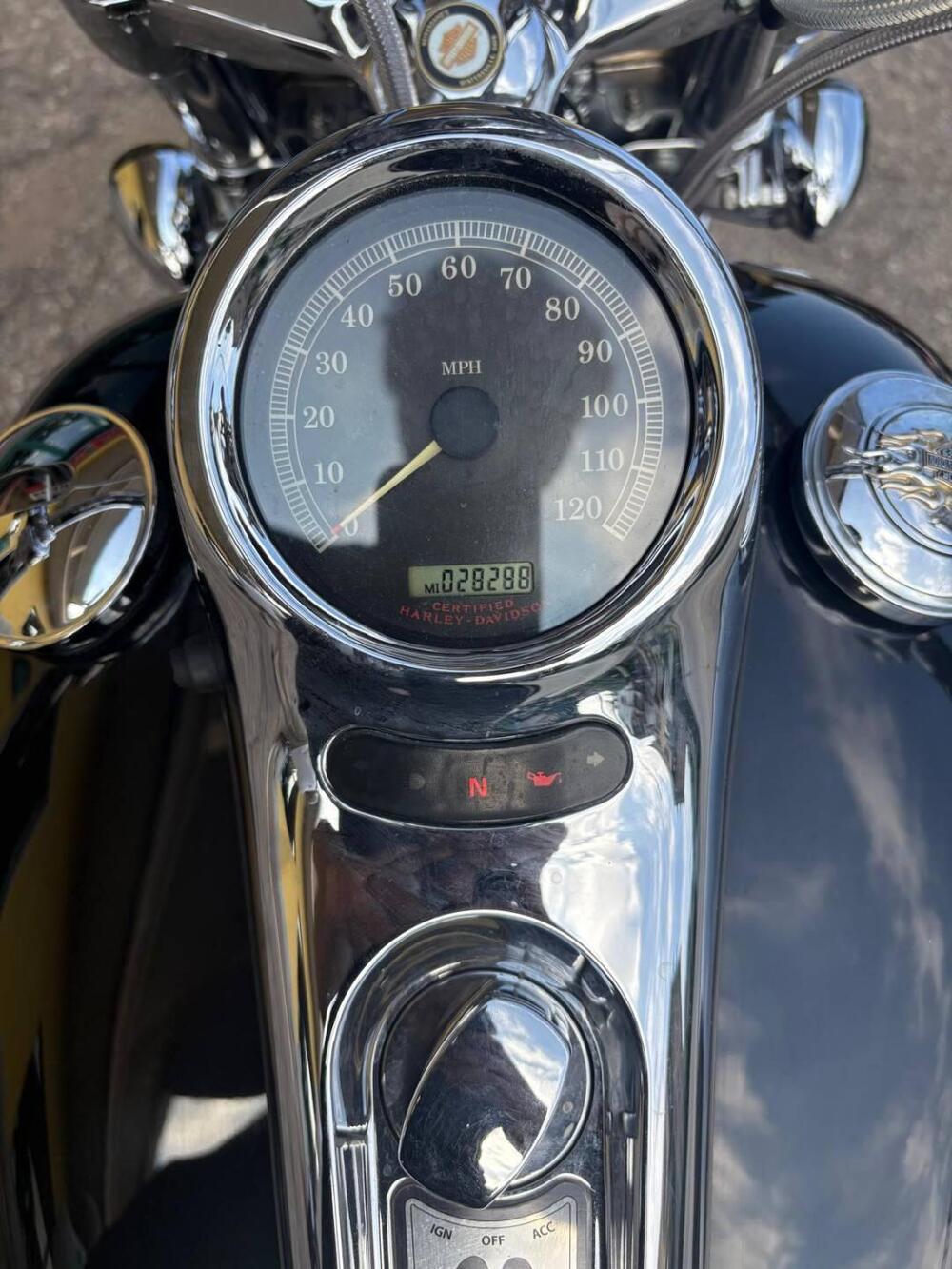 Harley-Davidson 1450 Deuce (2001 - 05) - FXSTDI (4)