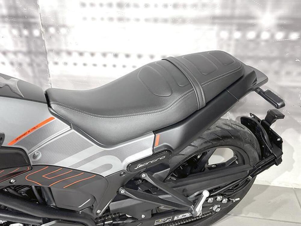 Benelli Leoncino 125 (2022 - 25) (3)