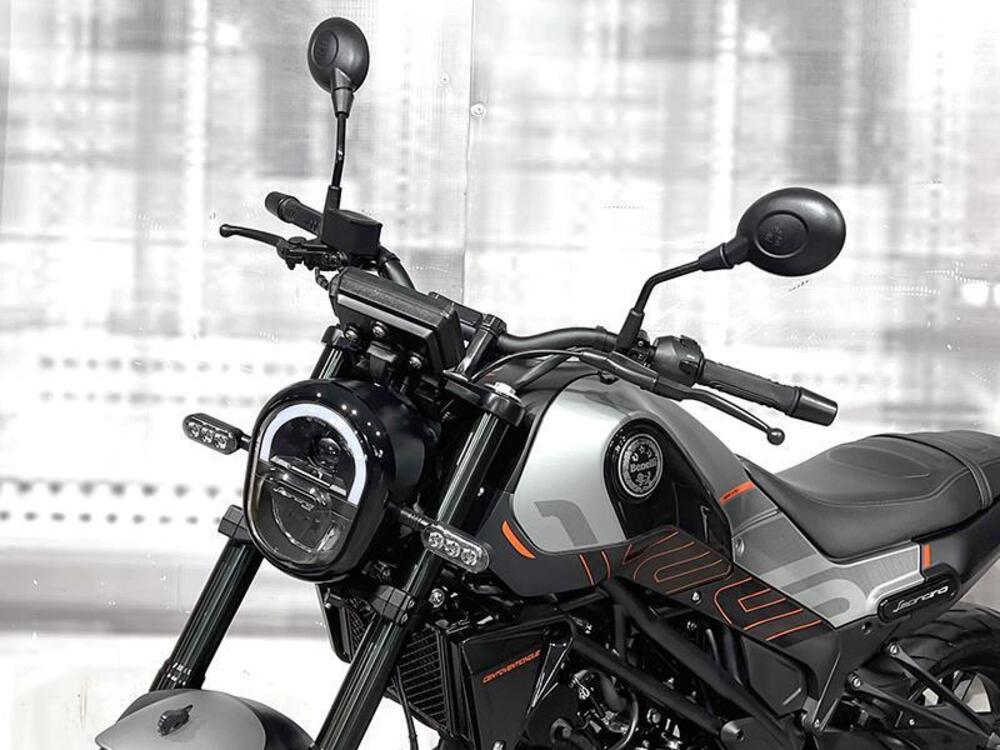 Benelli Leoncino 125 (2022 - 25) (9)