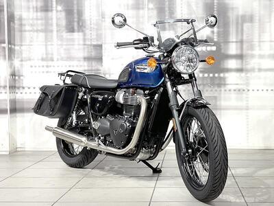 Triumph Bonneville Bobber TFC (2025) usata