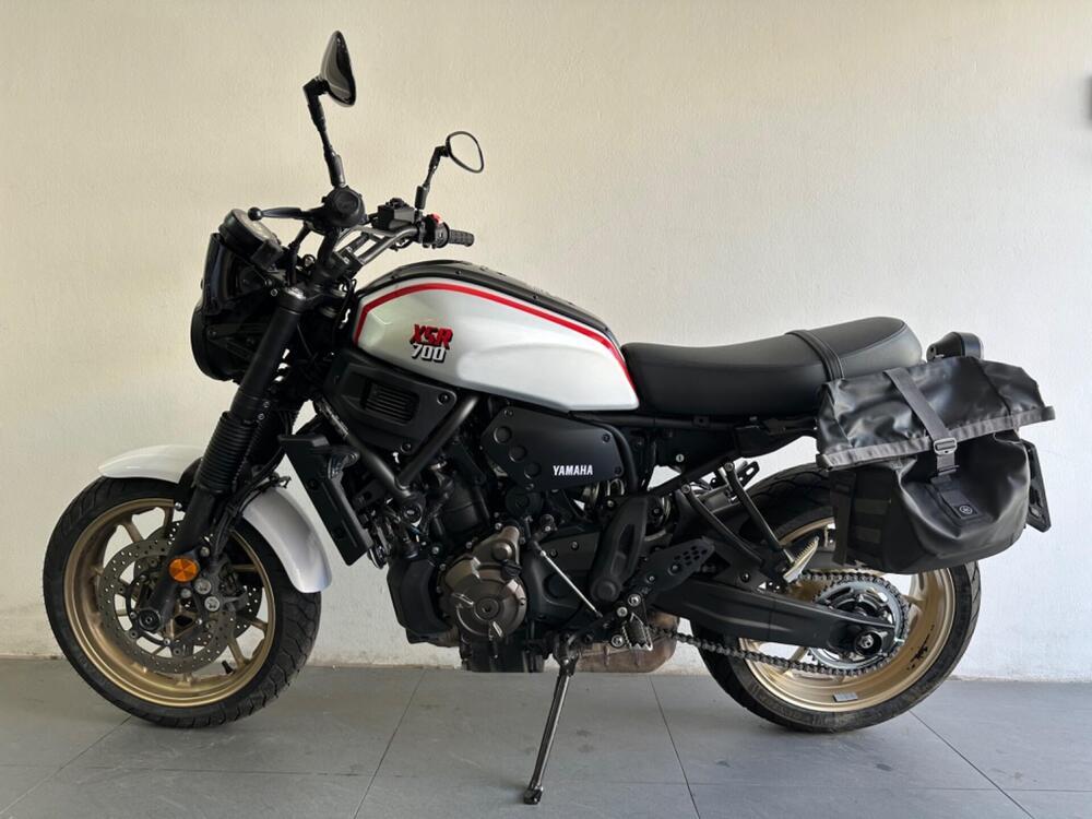Yamaha XSR 700 XTribute (2022 - 24) (10)