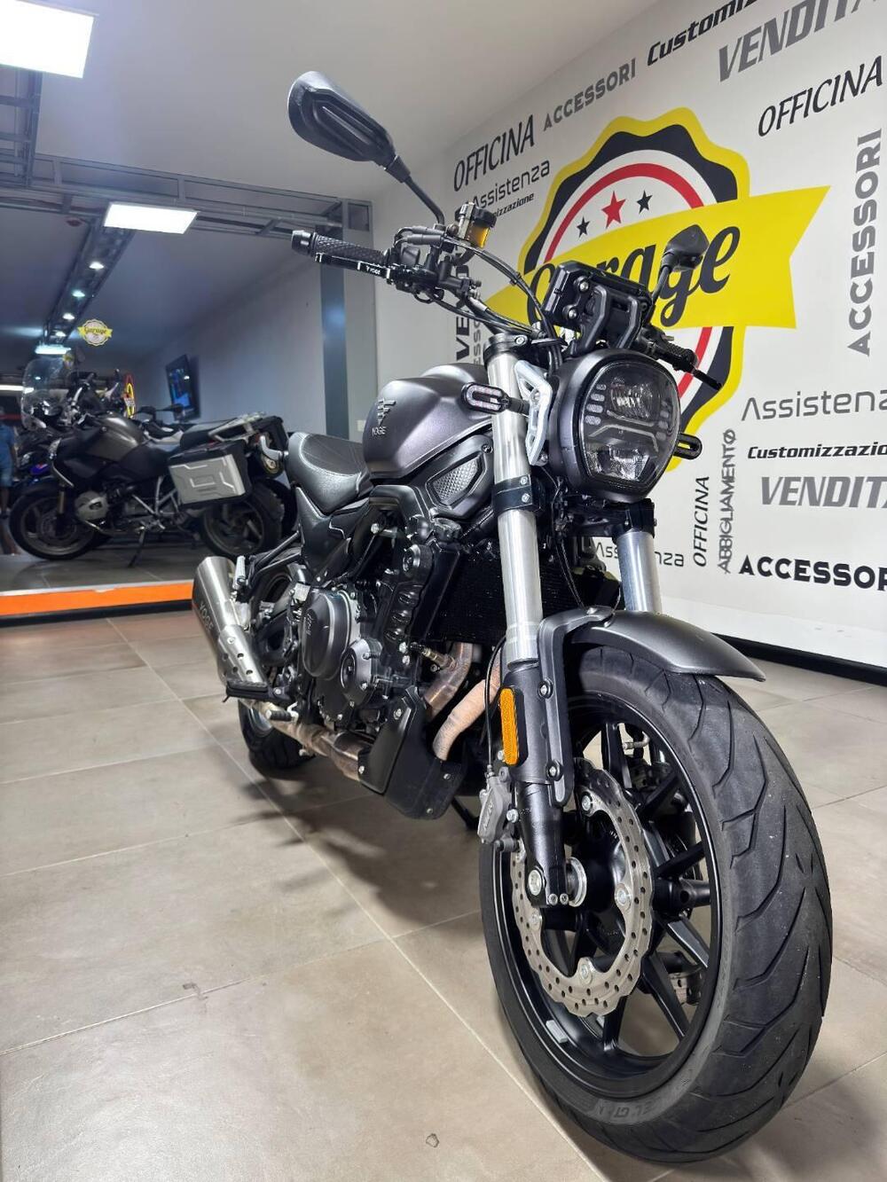 Voge Trofeo 500AC (2022 - 26) (2)