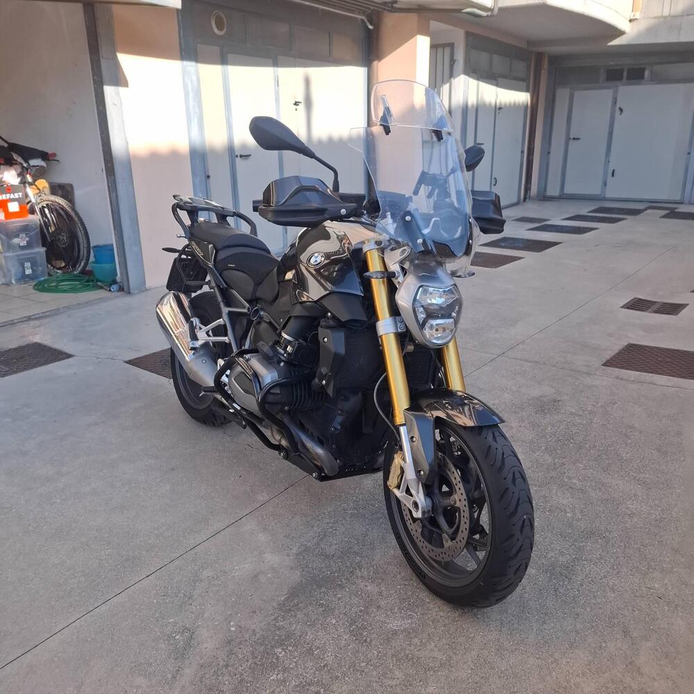 Bmw R 1200 R Black Edition (2017 - 18)