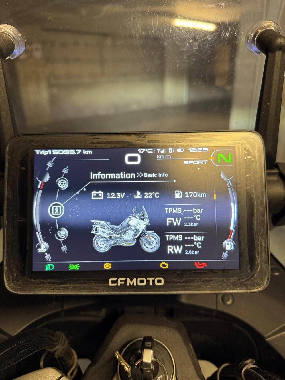 CFMOTO 800MT Touring (2022 - 25) (19)