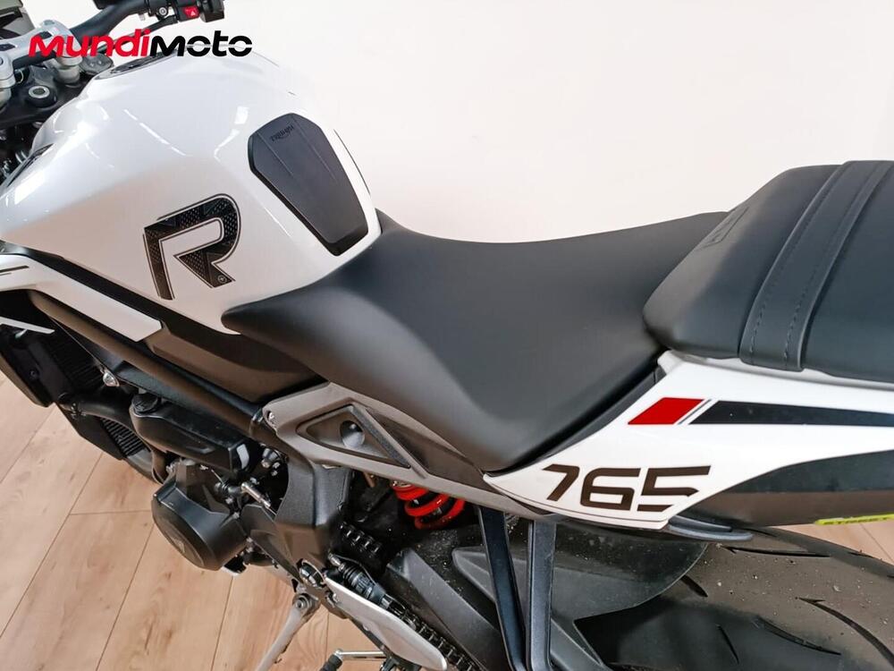 Triumph Street Triple 765 R (2023 - 26) (10)