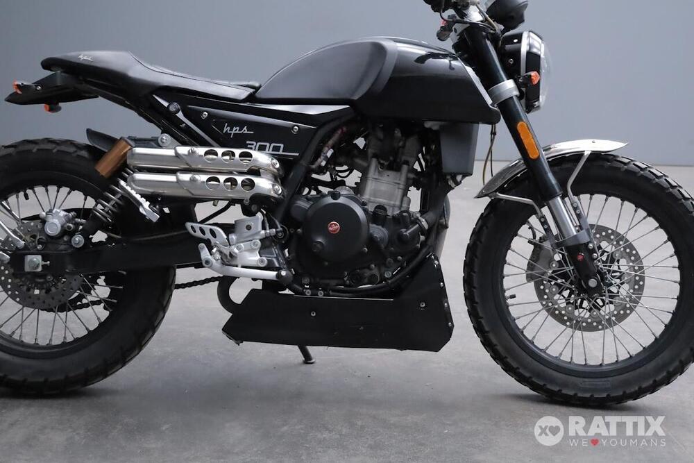 FB Mondial HPS 300 (2017 - 19) (8)