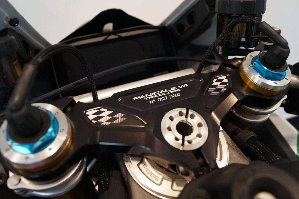 Ducati Panigale V4 Tricolore (2025 - 26) (11)