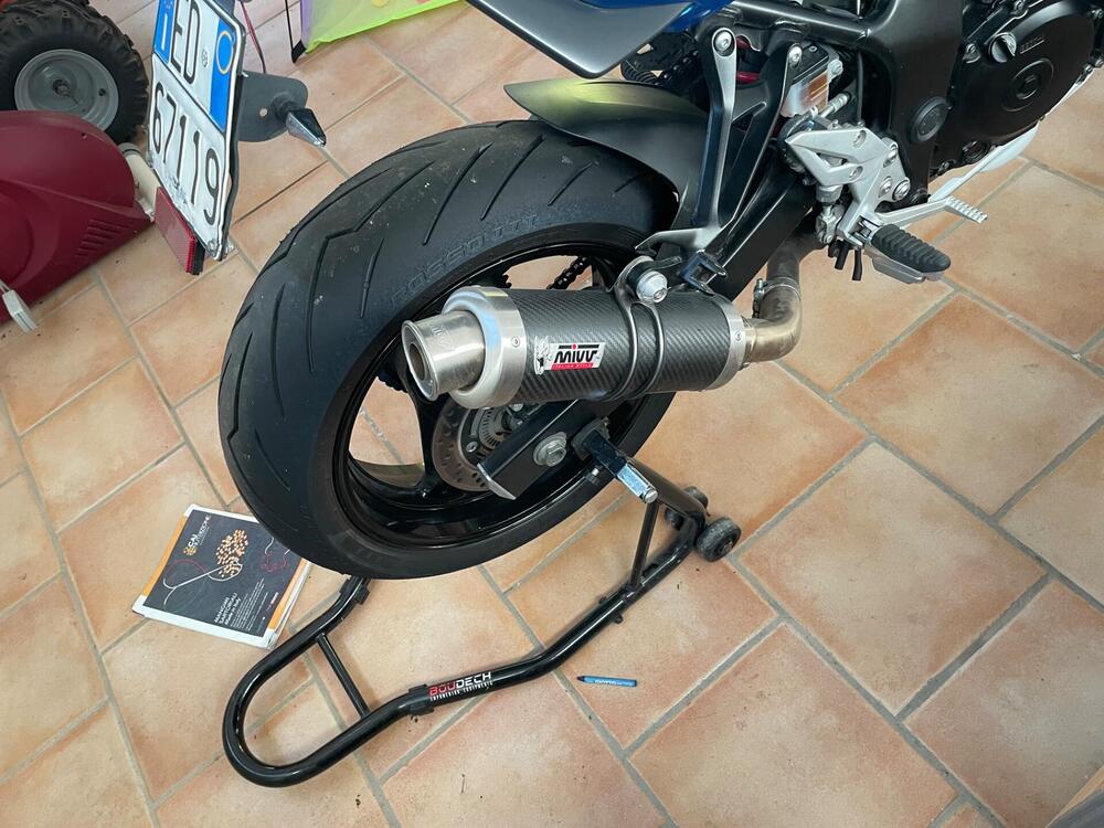 Suzuki GSR 750 Z ABS (2015 -16) (5)