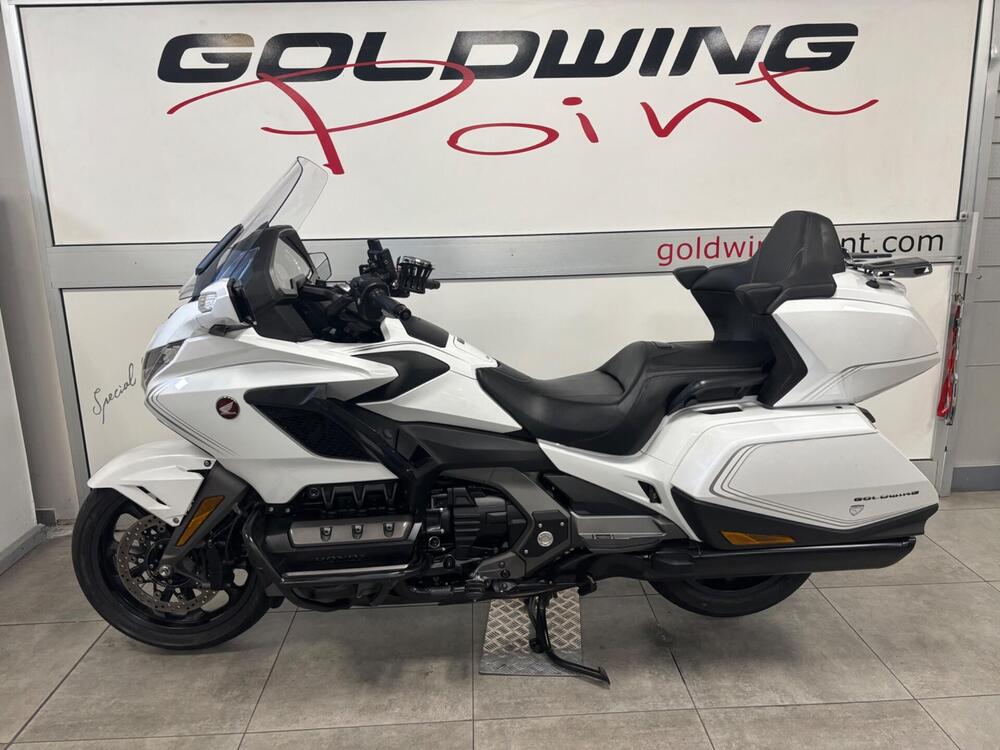 Honda GL 1800 Gold Wing Tour DTC (2018 - 20) (5)