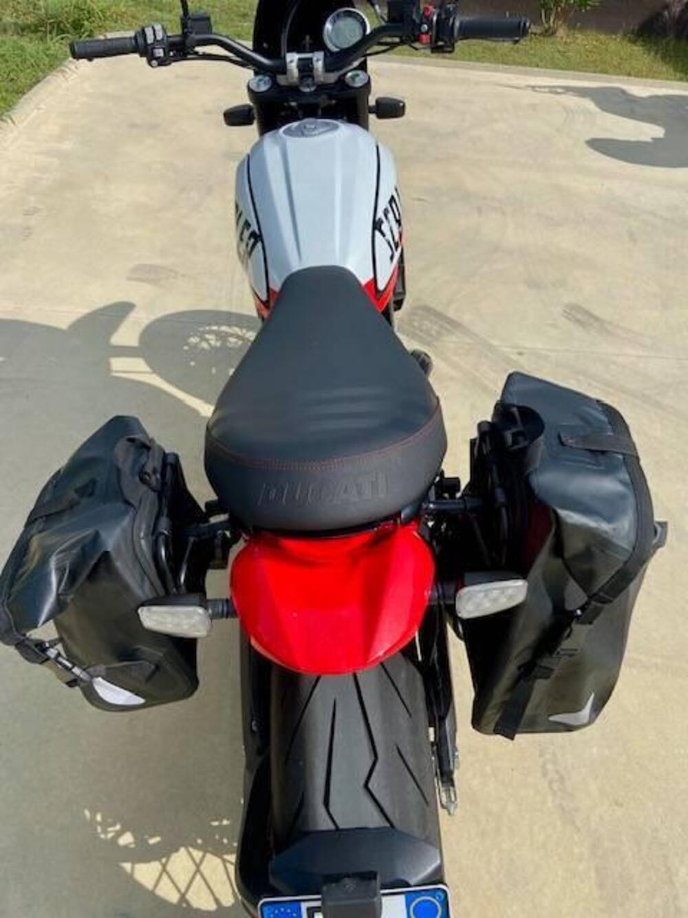 Ducati Scrambler 800 Urban Motard (2022) (3)