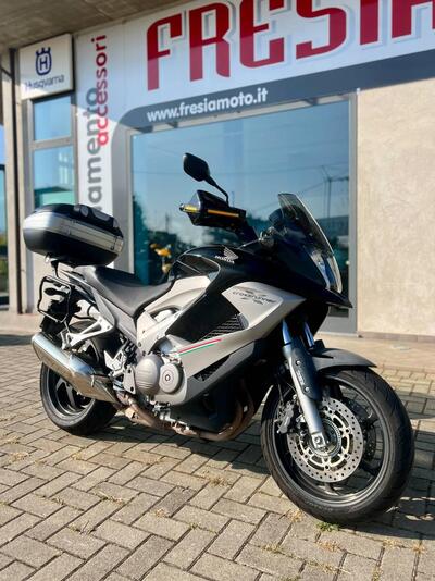 Honda Crossrunner ABS (2010 - 14) usata