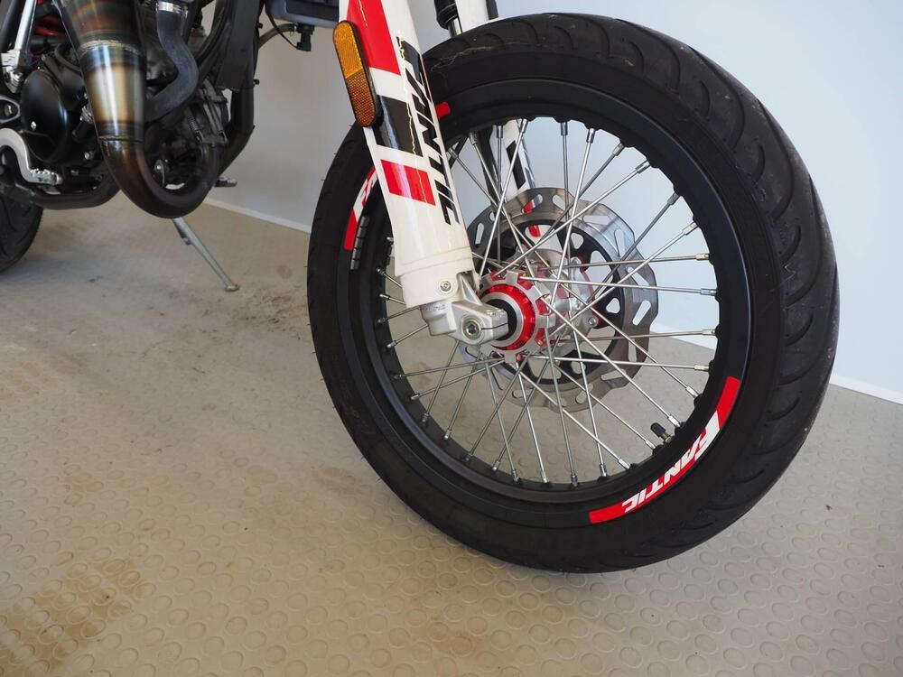 Fantic Motor Motard 50 Performance 2t (2020) (5)