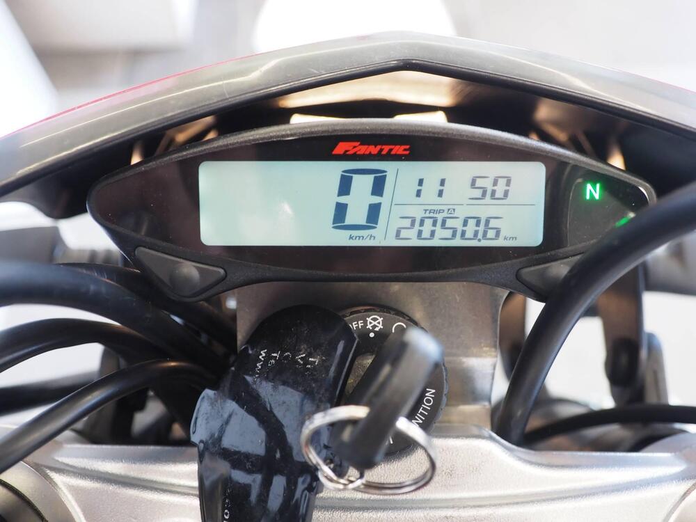 Fantic Motor Motard 50 Performance 2t (2020) (7)