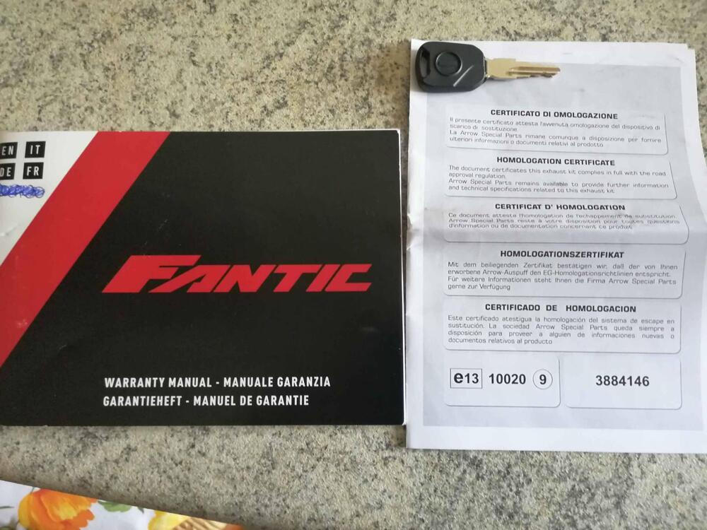 Fantic Motor Motard 50 Performance 2t (2020) (8)