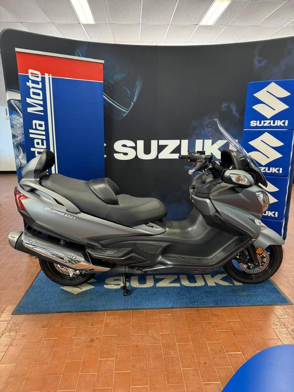 Suzuki Burgman AN 650 Executive (2017 - 20) (2)