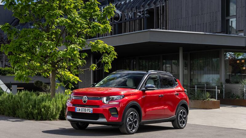 Stellantis, Citroen richiama delle C3 nel Regno Unito: rischio ai freni, scatta lo &ldquo;stop drive&rdquo;