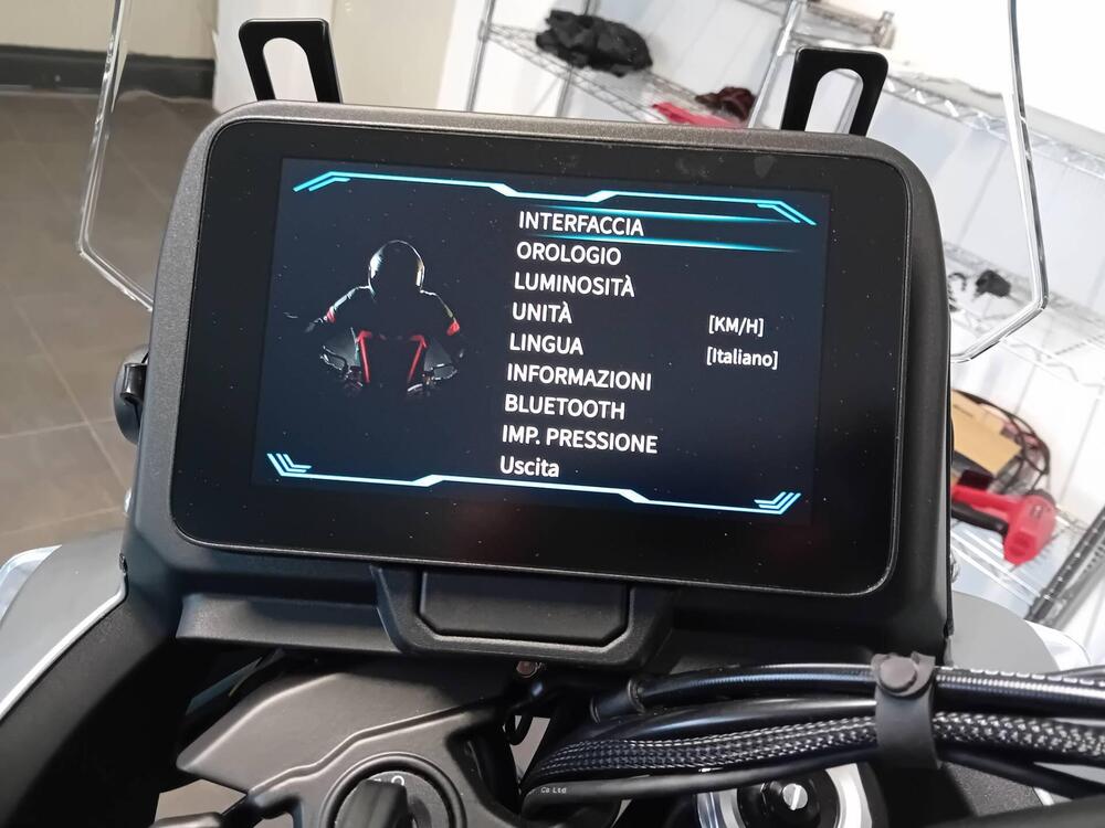 QJ Motor SRT 700 SX (2025 - 26) (9)