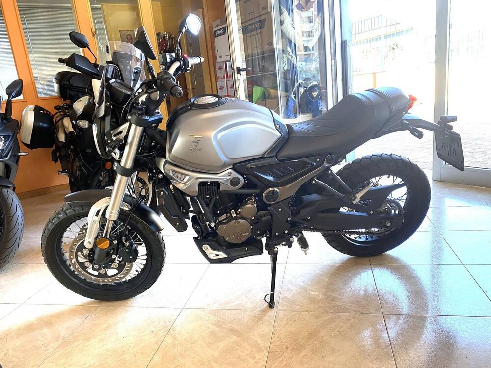Voge Trofeo 300ACX Scrambler (2021 - 26) (2)