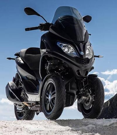 Piaggio MP3 300 Sport ABS Hpe (2021 - 24) nuova