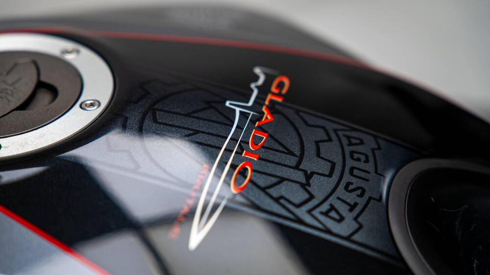 MV Agusta Brutale 910 S (2005 - 11) (11)