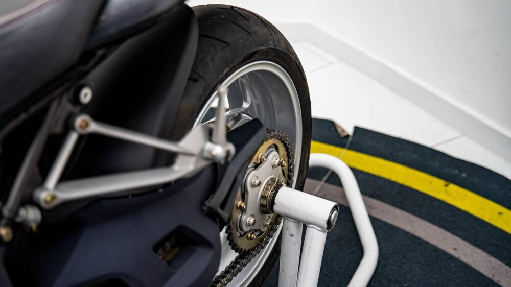 MV Agusta Brutale 910 S (2005 - 11) (15)