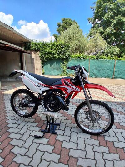Betamotor RR 50 Enduro Sport (2015 - 18) usata